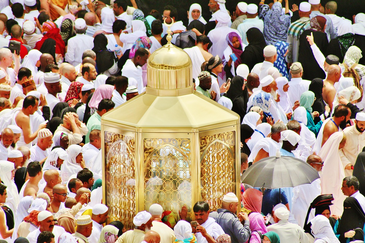 Umrah 12 Days Luxury Package