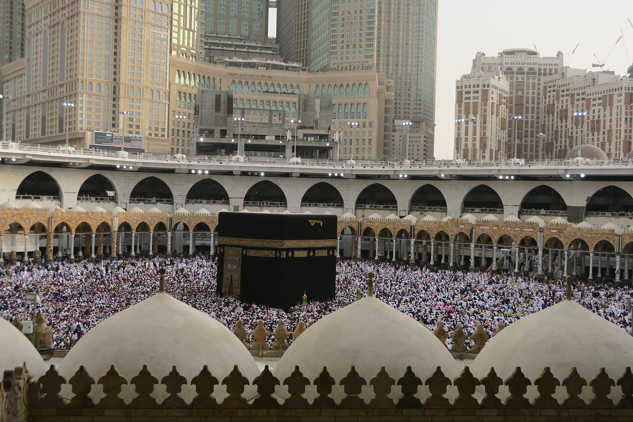 Umrah 21 Days Deluxe Package